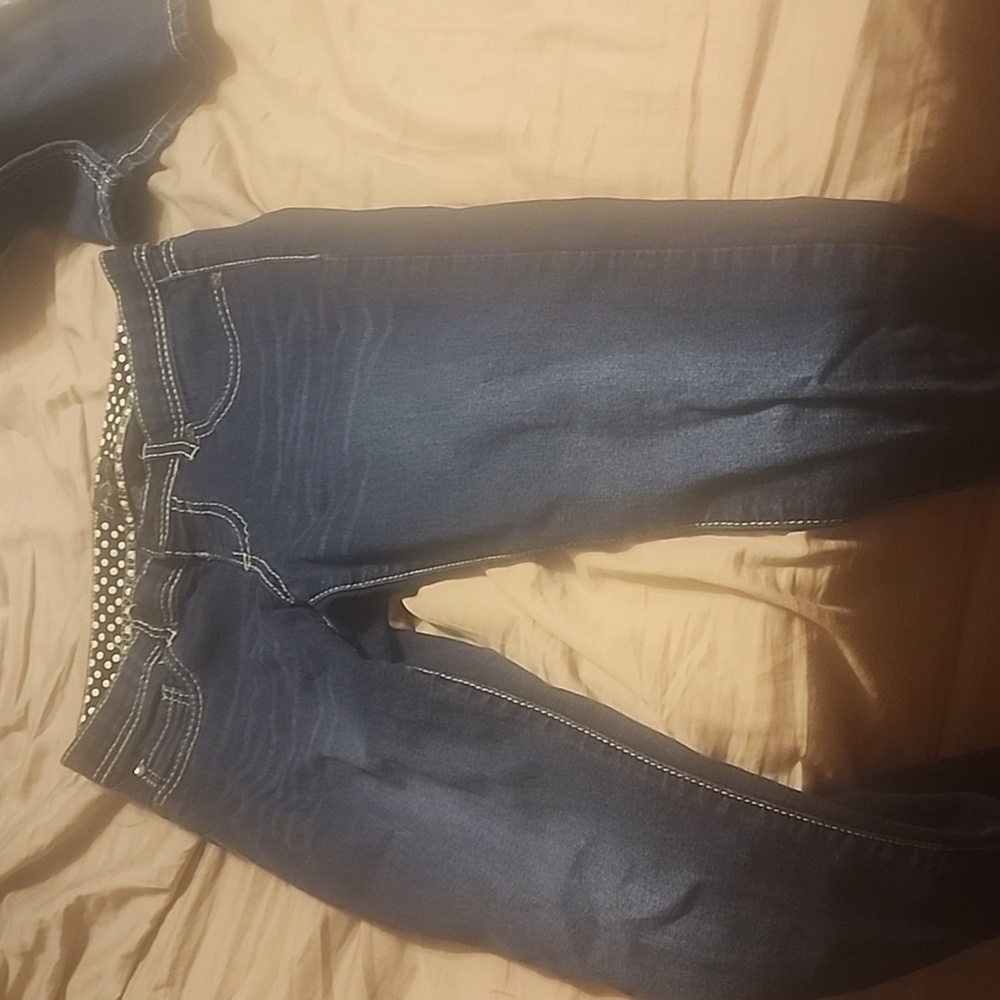 Ariya jeans